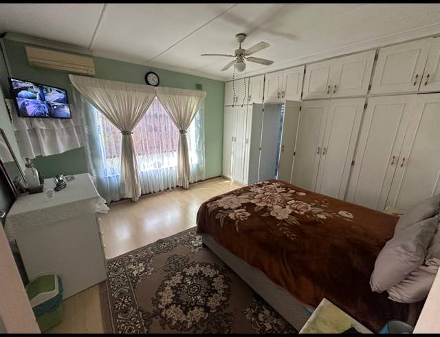 3 BEDROOM HOUSE FOR SALE IN WOODLANDS